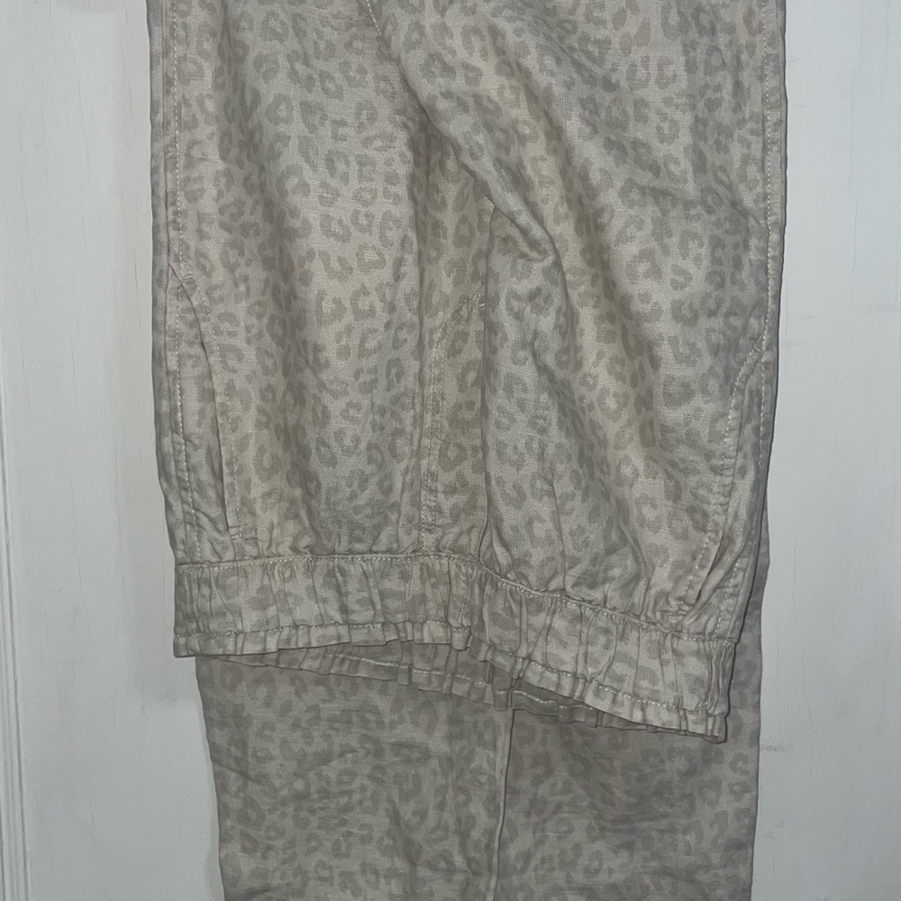 Leopard Print Tan pants - Picture 2 of 2